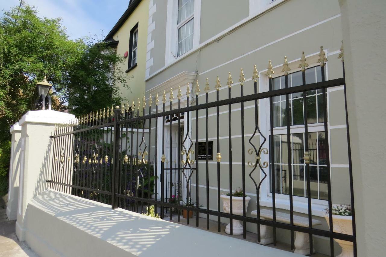Devon View House Bed & Breakfast Youghal Exterior foto